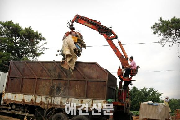 네추럴발란스 블루엔젤 자원봉사단 6기, 아산천사원에서 자원봉사로 구슬땀..