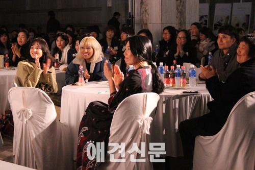 카라 연말후원파티 성황리 개최, 축하공연 위해 이효리·이상순 부부 참석