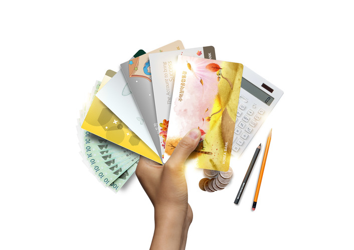 자유적금, 어디서 하는게 좋을까? 카카오뱅크부터 신한·우리은행 등 자유적금 이자 높은 은행 살펴보기