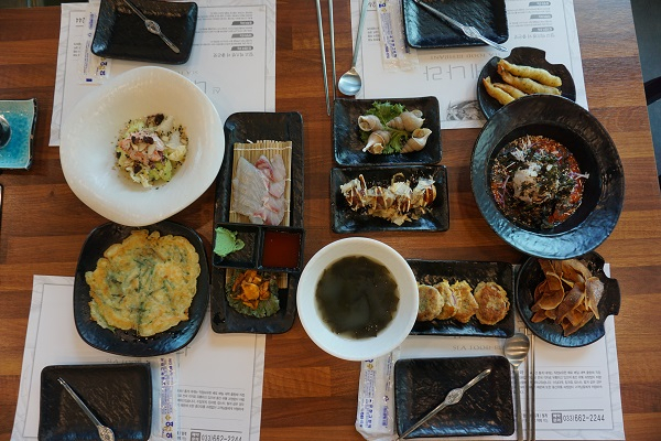 겨울철 싱싱한 제철 대게, 강릉맛집 신대게나라에서 맛볼 수 있어
