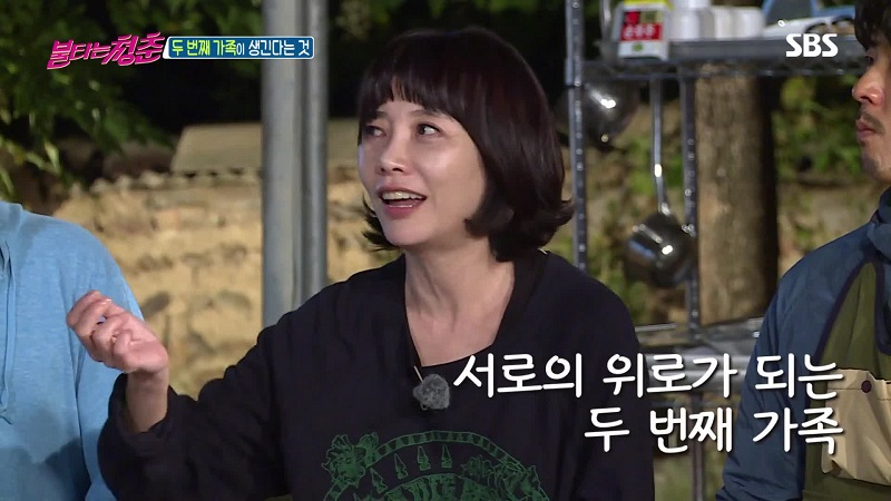 김혜림, 엄마 나애심 가고나니 나이 51세.. 아버지 사진 아직도