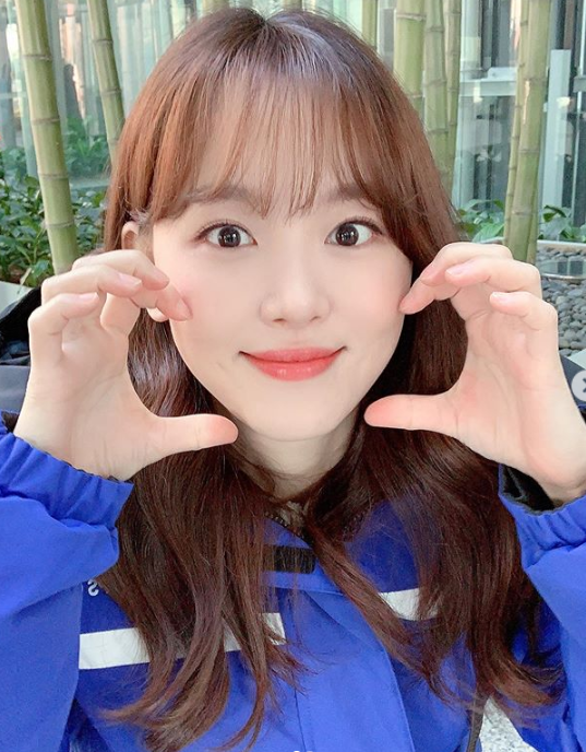 강한나, 한지민도 극찬한 미모.. 이상형은 유재석?