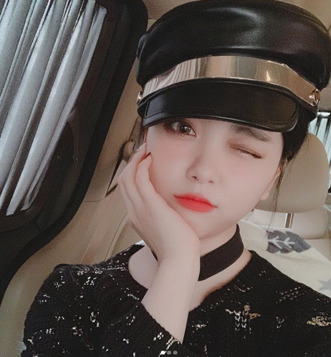 가수 요요미, 민낯도 `완벽` 나이 잊은 무결점 애기 피부에 `감탄`