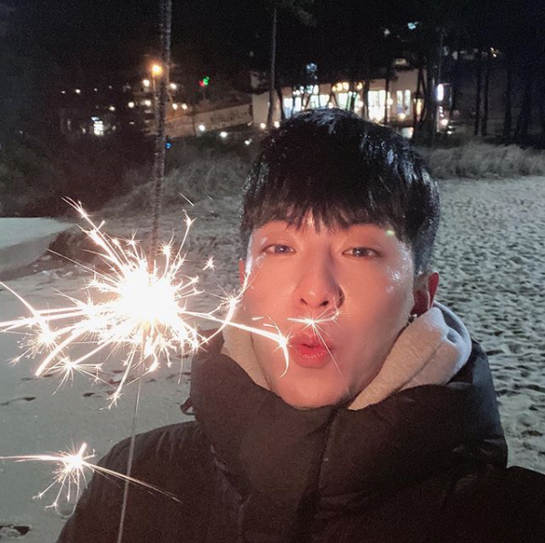 '미스터트롯' 태권소년 나태주, 여행 중인 최근 근황 공개해 '시선집중'