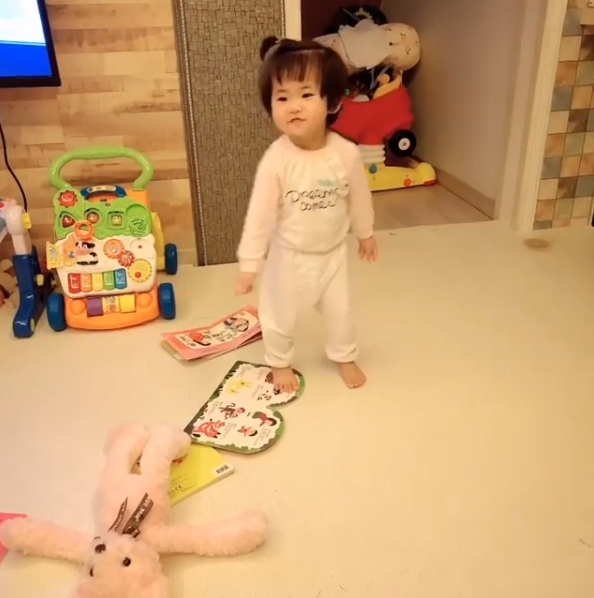 함소원-진화 부부 나이차이? 딸 혜정이 폭풍성장에 '시선집중'