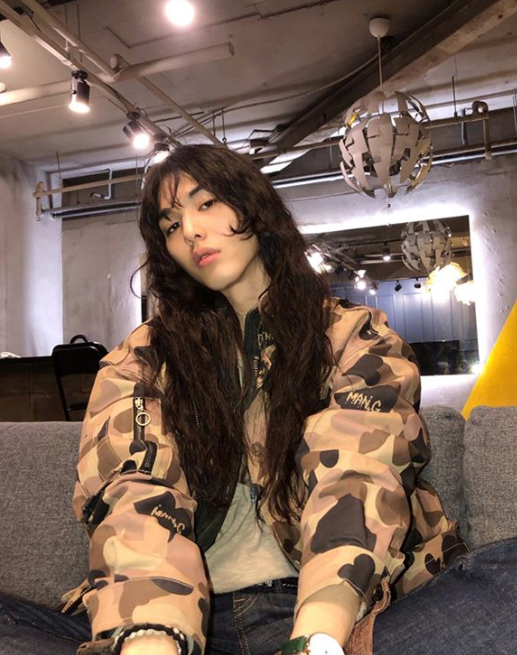 모델 윤다로, 남다른 비주얼에 시선집중…원래는 디자인 전공