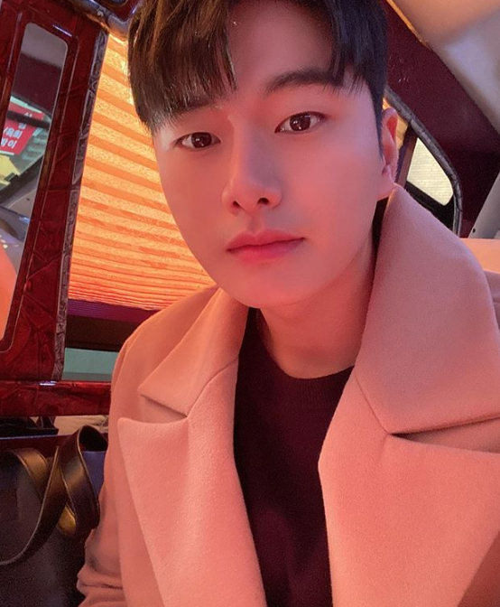 이이경, 아버지 집안 배경 의혹에 18세에 독립해 검정고시