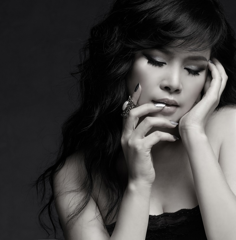 가수 웅산, 과거 비구니 생활 고백 고2때 출가했다