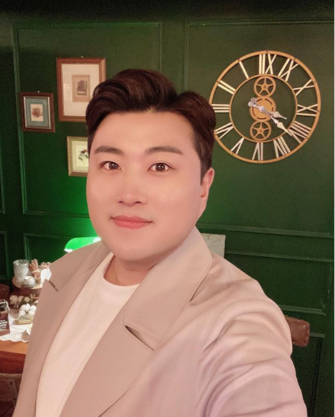 '트바로티' 김호중, '미스터트롯' 공식 팬카페에서 제외된 이유는?