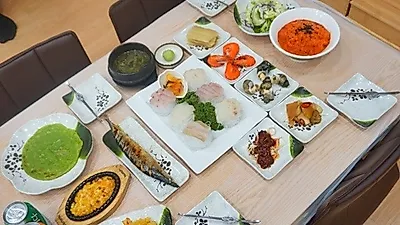 A급 대게를 가성비로 즐긴다...춘천 맛집 '게먹고회먹고'