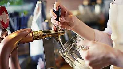캡슐 커피머신은 구식?! 이제는 캡슐맥주 제조기로 간편하게 수제 맥주 만들어 먹자!