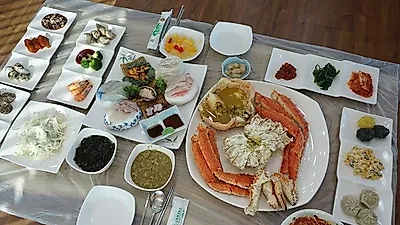 신선한 대게를 저렴하게 제공하는 동명항맛집 '비치대게직판장, 비치크랩'