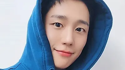 볼빨간 당신 이영자, 올해도 '정해인앓이'...올해 나이 32세 초동안 정해인 근황은? 영화 '유열의 음악앨범' 촬영 중
