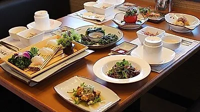 '대게나라' 안산점, "최근 직장인 회식 장소 포인트는 '소확행' 맛집"