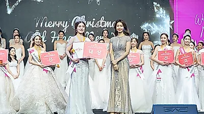 [포토뉴스] '미스&미시즈 웨딩드레스 퀸 모델선발대회' 영예로운 '대상'의 자리 '환희와 눈물'