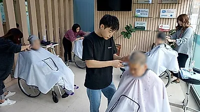 송도미용실 살롱디헤어, 요양병원 미용 재능기부 봉사활동