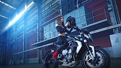 위키미키 Crush 티져공개, 최유정 김도연 권총과 가죽바지? 걸크러시 화제