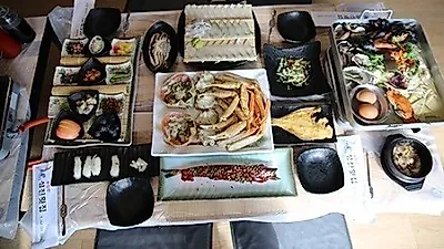 포항 장성동 맛집, 풍성한 물회와 대게를  즐길 수 있는 '성진횟집'