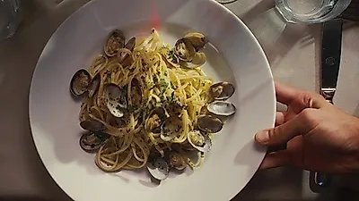 '먹고 기도하고 사랑하라' 러블리걸 줄리아 로버츠가 먹은 음식이 뭐길래?