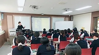 대전미용학원 SBS뷰티스쿨아카데미 대전캠퍼스, 청소년 위한 메이크업, 헤어, 스타일리스트 특강 진행