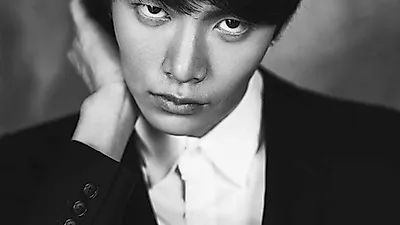 [스타☆톡]뷰티인사이드 이민기 섹시한 근황, 역시 모델 출신·· 이민기 머리, 이민기 패션 덩달아 화제