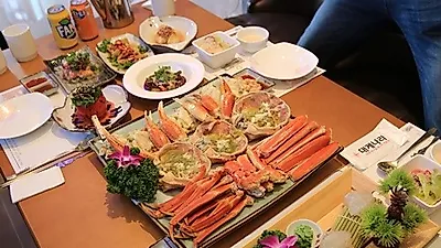 안산 맛집 '크래버 대게나라 안산점'에서 코스 대게 요리를 합리적인 가격에 즐길 수 있어