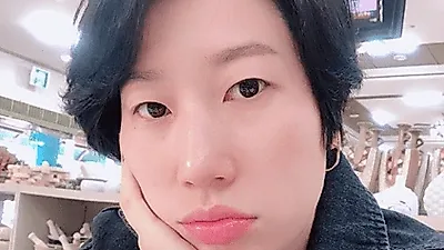 [☞핫키워드] 김영희 논란, 시작은 인스타 "빚투 사실 무근" 거짓말 이어 엄마 "10만원 주면서 고소할 거니 앞으로 하지 말라"...누리꾼 반응 '싸늘'