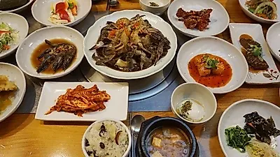 가정의달 맞아 다양한 축제와 거제도 맛집까지!