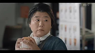 '동백꽃필무렵' 이정은 시한부, 까불이 정체 밝히기도 전에.. 몇부작? 나이까지 주목