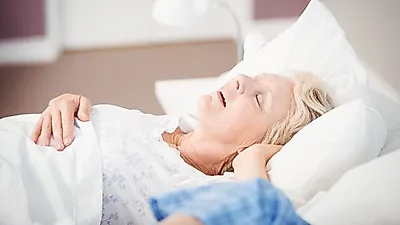 '자고나면 입안이 말라요'  수면무호흡증 원인 및 증상은?…  코골이 없애주는  양압기 안전하게 쓰려면  사용법 숙지하는 것 중요