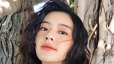 이선빈, 이광수 열애인정 후 '너목보' 출연 기대감↑...두 사람 커플 성사는 전소민 때문? 나이, 패션스타일 '눈길'