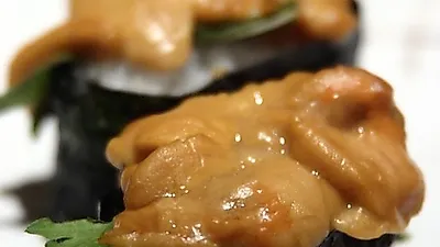 스테미너+피로회복+해독작용까지? 성게알 우니, 안 먹어본 사람 있어도 한 번만 먹을 사람은 없다!