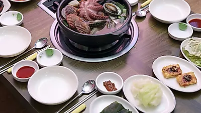 거제도 맛집, '해미촌'의 해물철판전골과 거제현지인맛집 '생생이'의 해물뚝배기  