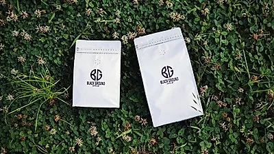 블랙그라운드커피랩, "맛있는 원두, 더 맛있는 커피"