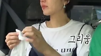신동미 나이 몇살이길래?…시부모님과 배웅에 '눈물'