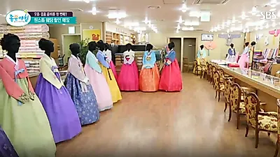 똑똑한 '혼주한복' 고르기, 색감과 디자인 그리고 혼주의 취향 잘 고려해야