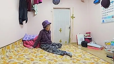 TV조선 시그널, 96세 조경자 할머니 "폐가마을에 고립돼 감옥같은 생활 이어가"