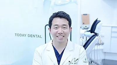 발치 시기에 따른 임플란트 치료 방법은?