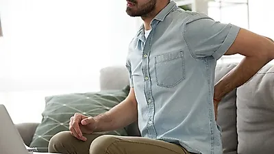 노인성질환 '허리 협착증' 퇴행성 척추관 치료 및 좋은운동은?