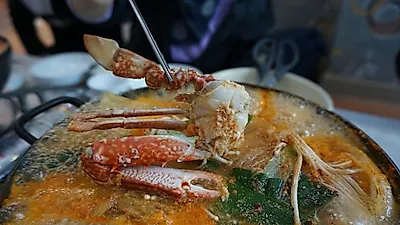 안면도 맛집 '시골밥상', 사시사철 맛볼 수 있는 게국지 원조 맛집