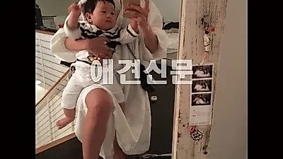 쿨 유리 셋째 임신, 사리하 안고 다정하게 찰칵...파자마 입은 채 일상