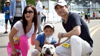 [포토]반려동물 걷기대회 참가한 배우 유라성과 최재원