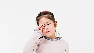 얼굴 대상포진 흉터자국 남을 수 있어... 대상포진 초기증상 치료 중요! 대상포진 예방접종은?