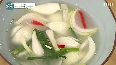 [반찬레시피] 양파초절임 말고 뭐있지? '양파물김치+양파소박이' 초간단 레시피, 추석음식으로 느끼해진 속 시원하게!