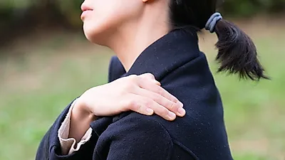 "오른쪽·왼쪽어깨통증", "양쪽어깨통증" 유발하는 질환은