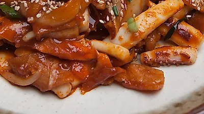 백종원 레시피는 맛이 없을 수 없다! 백종원 오징어볶음 황금레시피부터 총알 오징어 데치는법 · 오징어 요리 소개