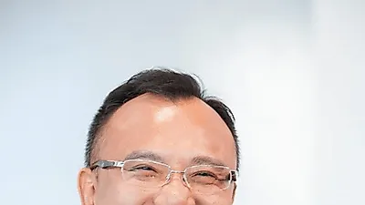 양진호 회장 검찰 송치, 그의 뒤를 봐준 의외의 인물은? 여직원 성희롱, 침향, 대마초까지 '화제'