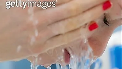 여드름 때문에 스트레스...기초 세안과 예방법