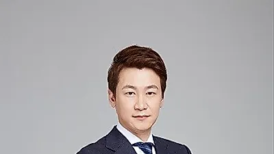 코뼈 부러지면 후유증 조심해야...비중격만곡증으로 이어질 수도