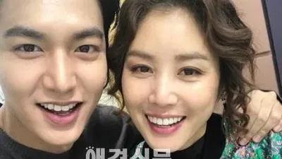 이민호 김성령 '여전히 아들같고 '연인포스 물씬'...우아한 비쥬얼